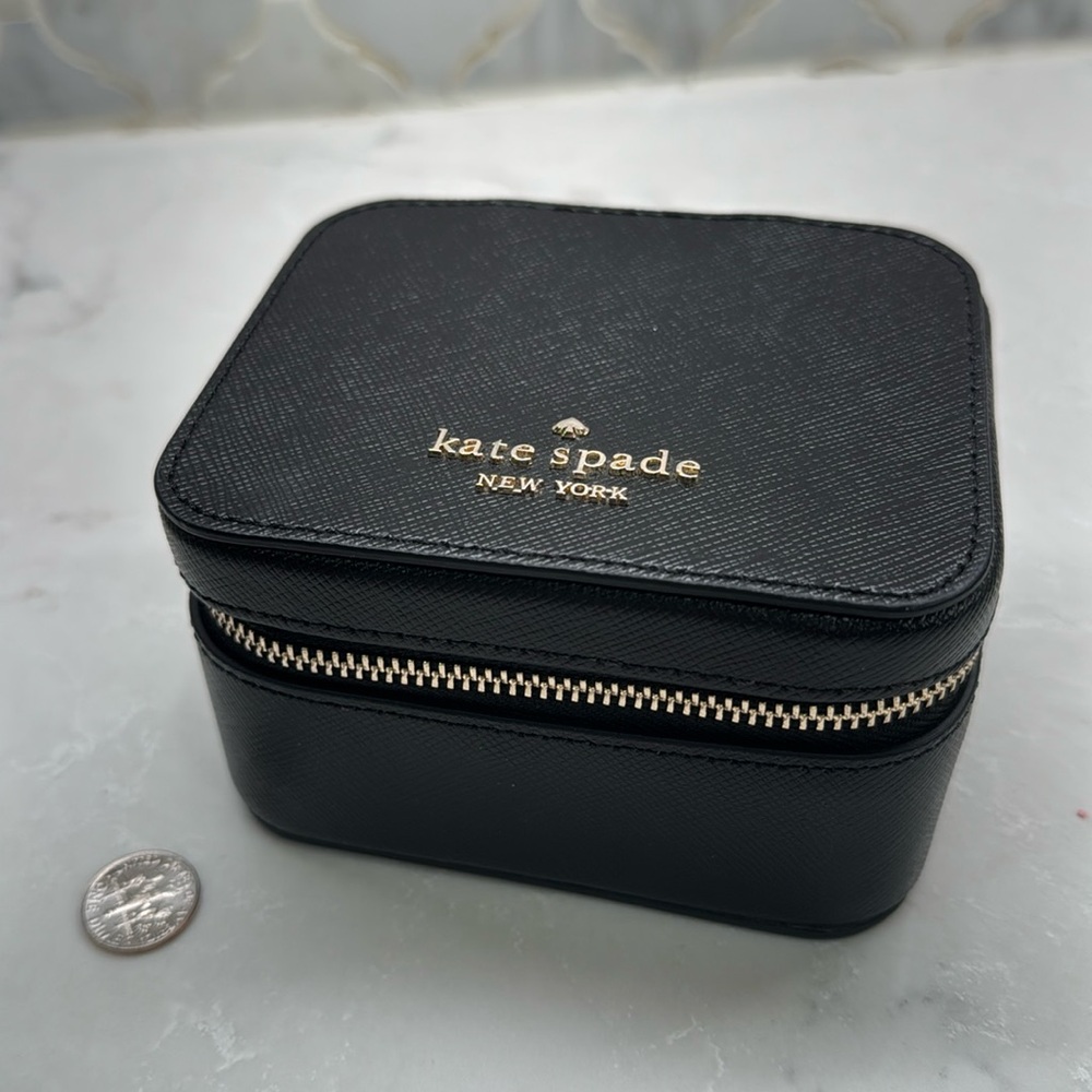 Kate spade Staci Saffiano black jewelry travel organizer box